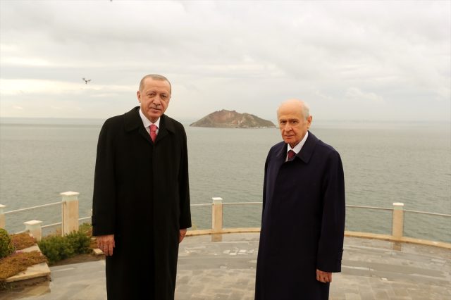 3 ismin milletvekilliğinin düşürülme zamanlamasıyla ilgili konuşulan iddia: Bahçeli’nin talebi
