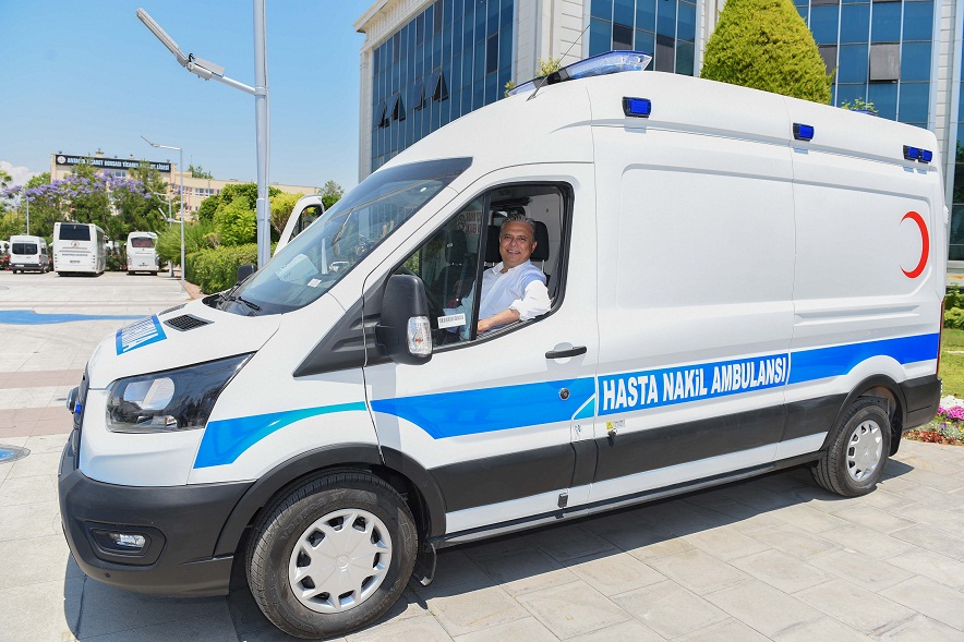 Muratpaşa, 3’üncü hasta nakil aracını aldı