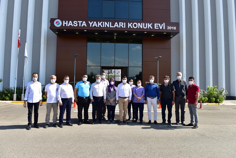 Kepez’in konukevi sağlık çalışanlarına sıcacık yuva oldu