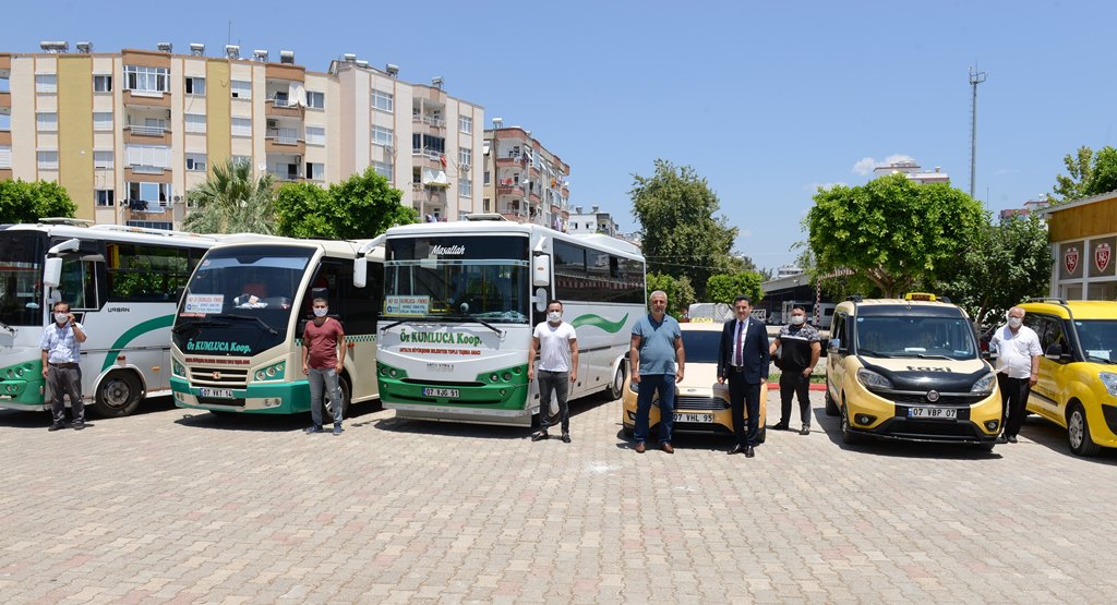 Toplu Taşıma Araçlarında Dezenfeksiyon İşlemleri Devam Ediyor