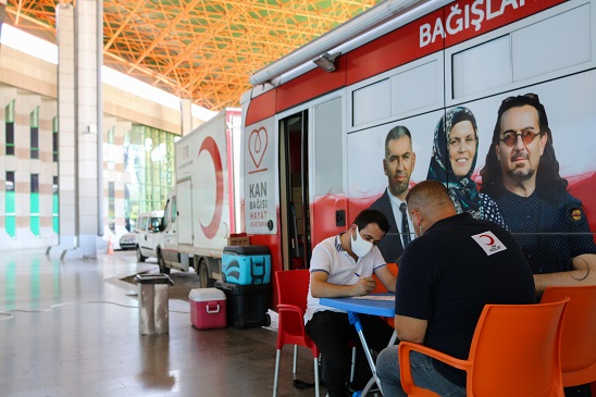 Antalya Ulaşım A.Ş.’den Kızılay’a destek