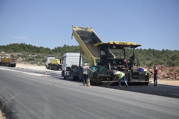 Kepez’den Duacı’ya otoban gibi yol