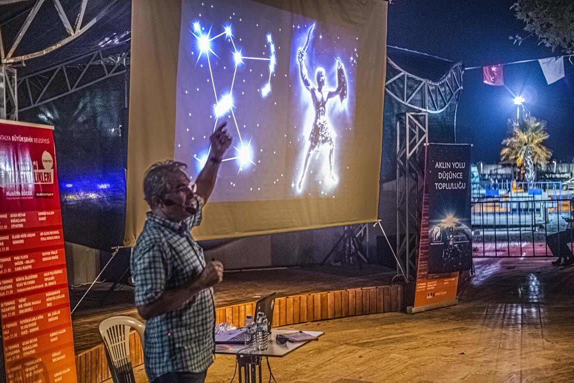 Yıldızlar altında bilim yolculuğu