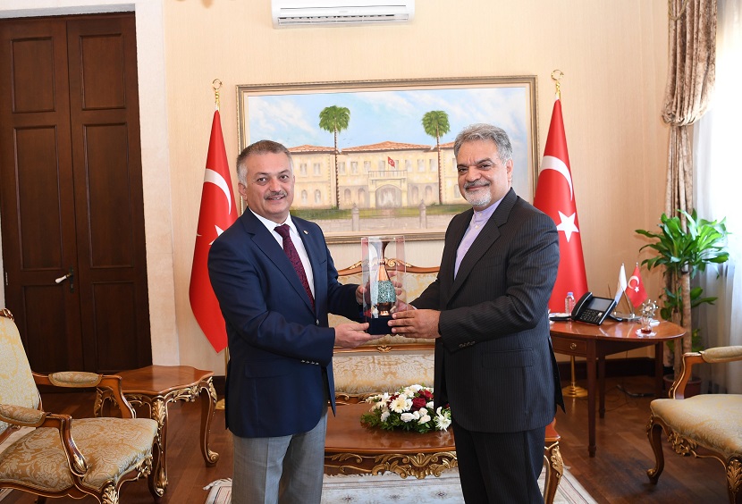 Antalya Diplomatik Başkent Olmaya Aday