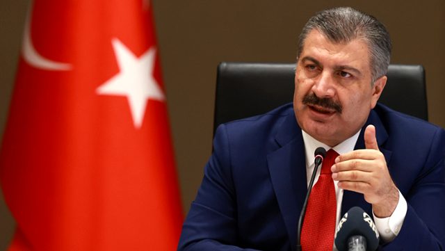 Sağlık Bakanı Koca’dan artan vakalarla ilgili kritik uyarı: Ağır tedbirlere dönebiliriz