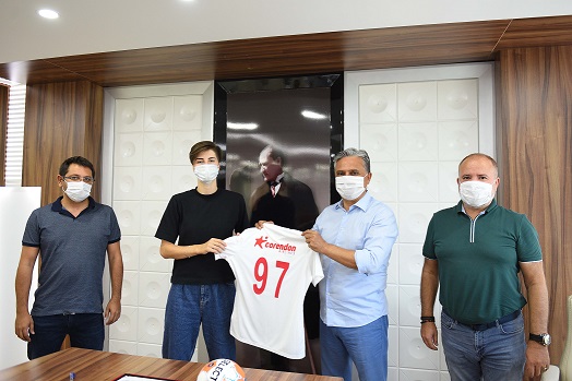 Rus milli kaleci Darina Shulega, Muratpaşa’da