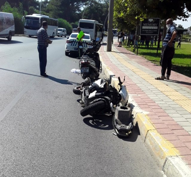 Aynı yerde iki farklı kaza: 3 yaralı