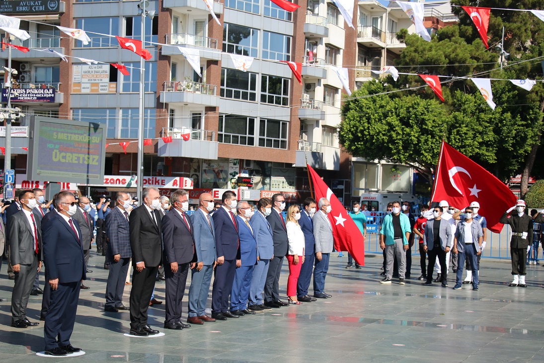 Büyükşehir Belediyesi 30 Ağustos’ta Atatürk’ün huzurunda