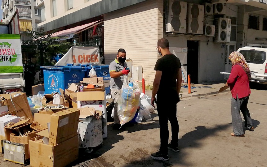 Çevreci Komşu Kart’la:Vatandaş da çevre de kazanıyor