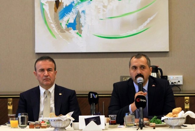 MHP ilçe kongreleri 5 Eylül’de başlayacak