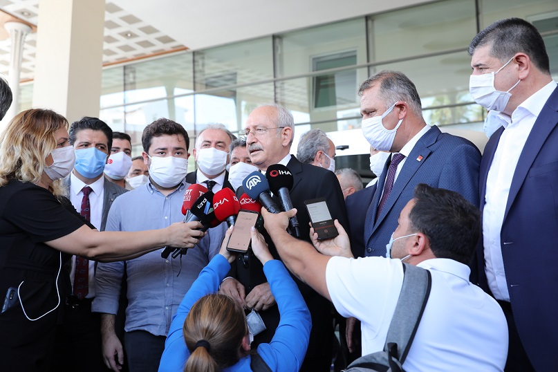 CHP Genel Başkanı Kılıçdaroğlu: “Başkan Böcek’in durumu iyiye gidiyor”