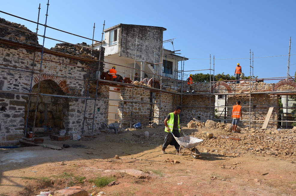 Alanya Gülevşen Camii’nin restore çalışmaları sürüyor