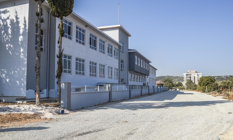 Varsak Aktoprak’a 24 derslikli okul