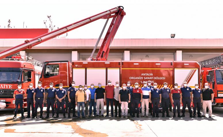 TÜRKİYE’NİN EN GELİŞMİŞ İTFAİYE ARACI ANTALYA OSB’DE