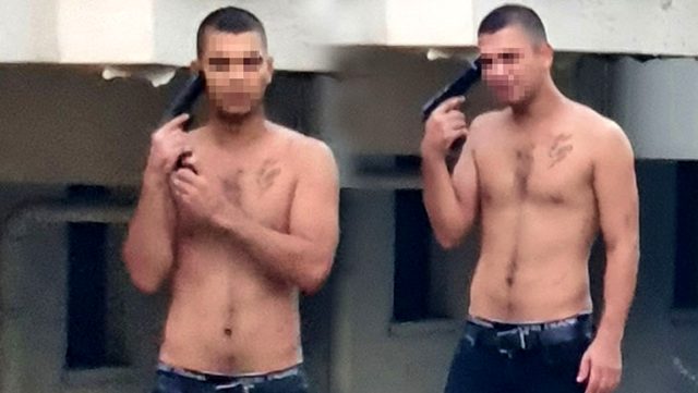 Sevgilisiyle kavga edip silahı kafasına dayayan genci, polis saatler sonra ikna edebildi
