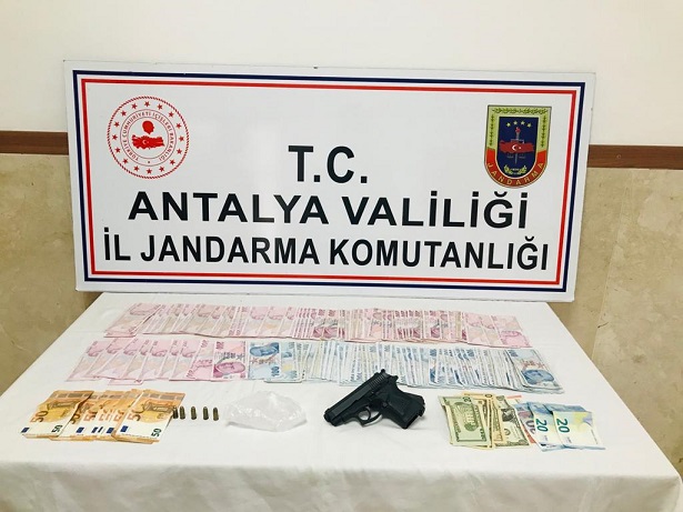 İl Jandarma Komutanlığı’ndan uyuşturucu operasyonu