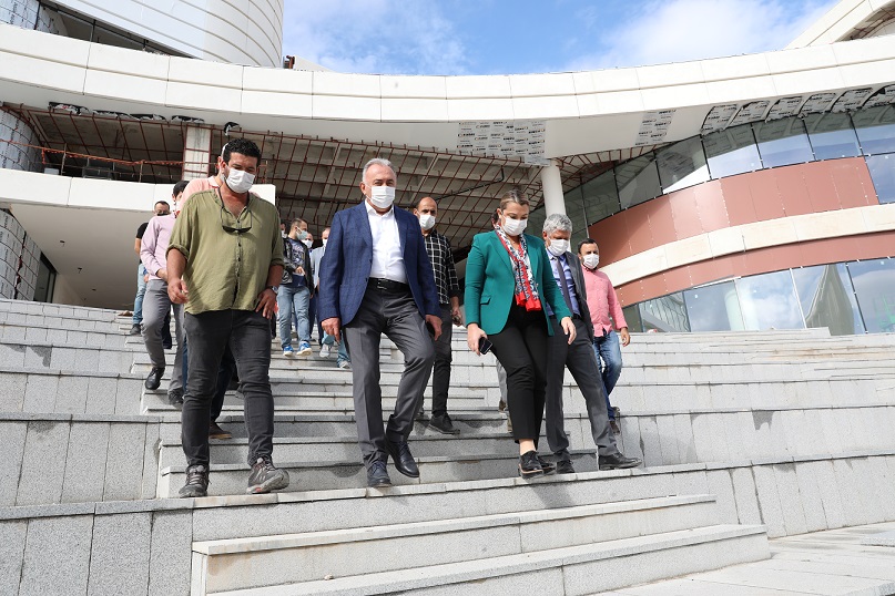 Doğu Garajı ve Nekropol Projeleri Mart sonunda tamamlanacak