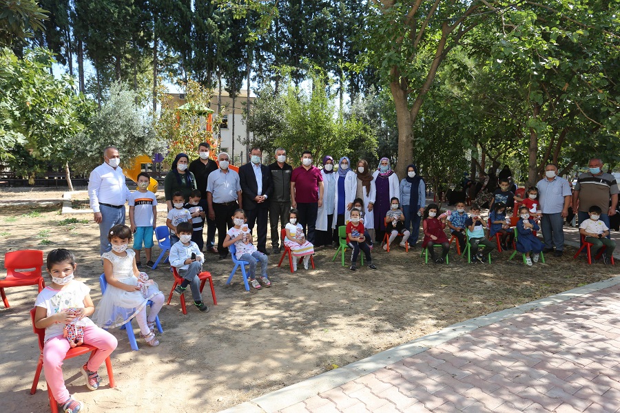 Kendileri küçük gönülleri büyük