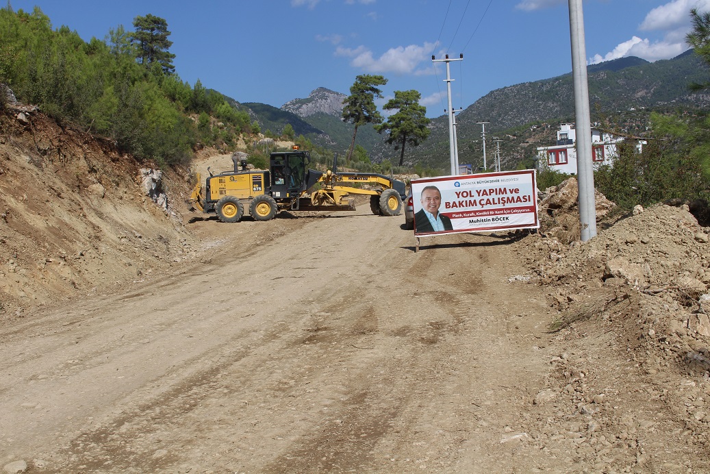 Manavgat Karabucak grup  yolunda stabilize çalışması