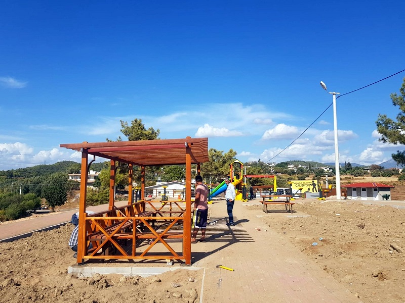 MANAVGAT BELEDİYESİ’NDEN UZUNKALE VE TİLKİLER’E PARK