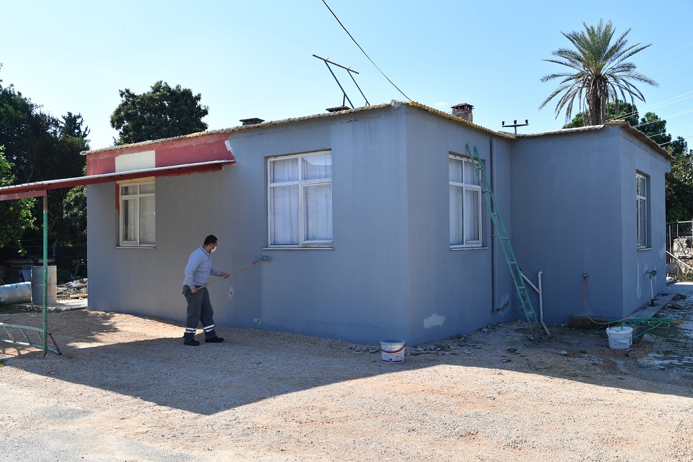Konyaaltı Belediyesi’nden ibadet yerlerine bakım