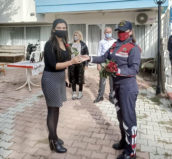 Jandarma’dan Farklı Kutlama