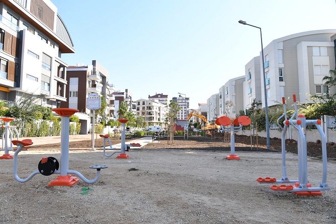Konyaaltı Belediyesi’nden yeni bir park daha