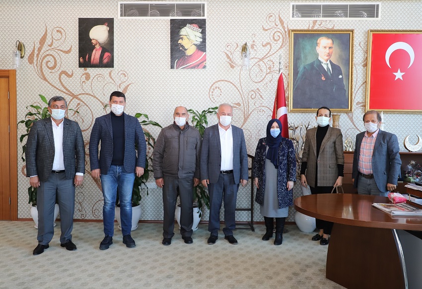 KADIN KOLLARI BAŞKANIN’DAN BAŞKAN ŞAHİN’E ZİYARET