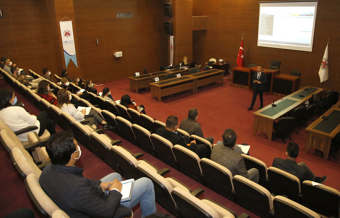 Döşemealtı Belediye personeline e-Belediye eğitim semineri verildi