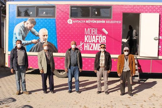 Mobil Kuaför Tırı Elmalı ve Kaş’ta hizmet verdi