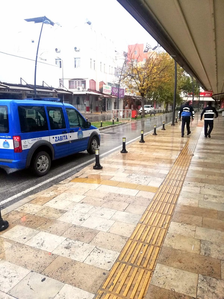 MANAVGAT BELEDİYESİ SOKAĞA ÇIKMA KISITLAMASI’NDA DENETİM YAPTI