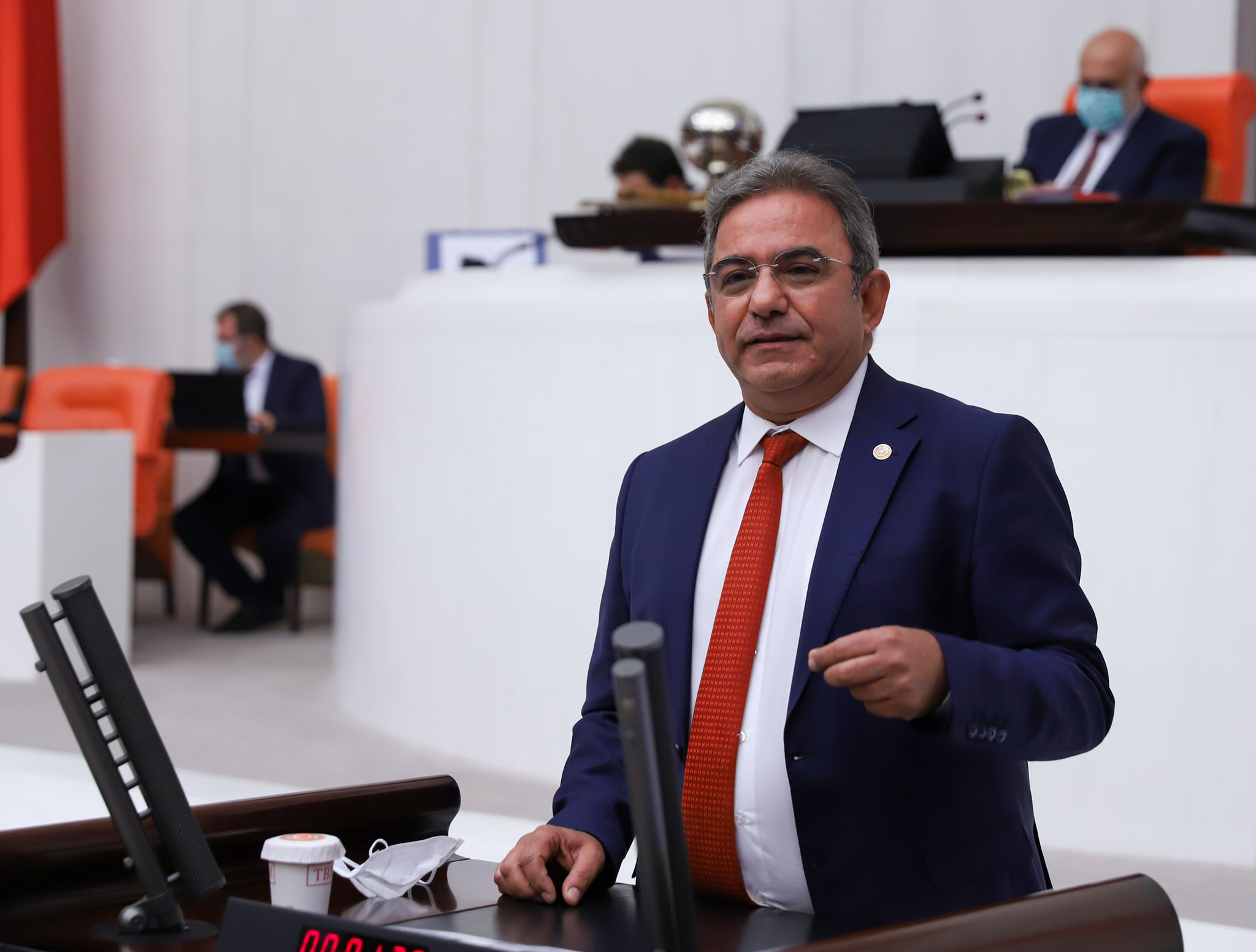 DÜDEN KATLİAMI TBMM GÜNDEMİNE TAŞIYAN ÇETİN OSMAN BUDAK