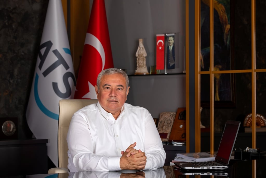 Başkan Çetin; Antalya, ülke ekonomisine en fazla katkı veren 3 İl Arasındayız