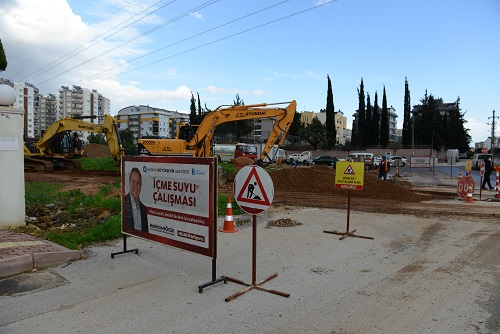 Büyükşehir’den Konyaaltı’nda hummalı çalışma
