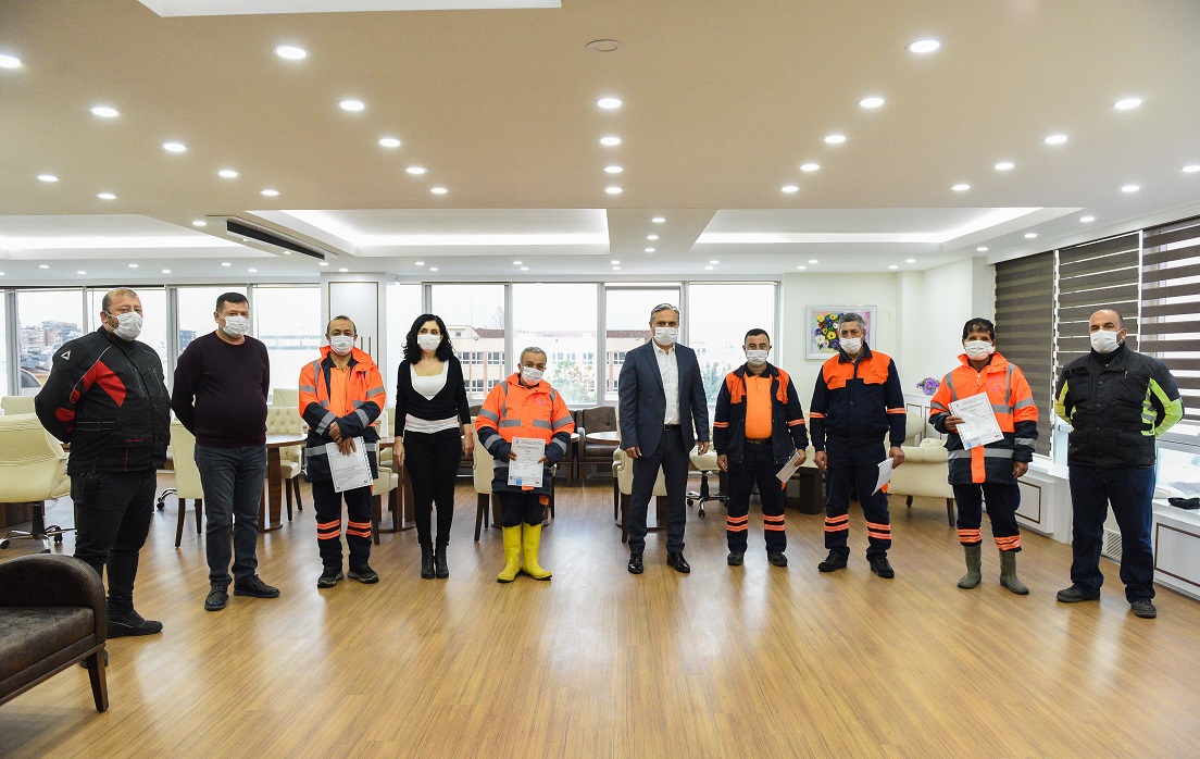 Mesleki yeterlilik Sertifikaları, Başkan Uysal verdi