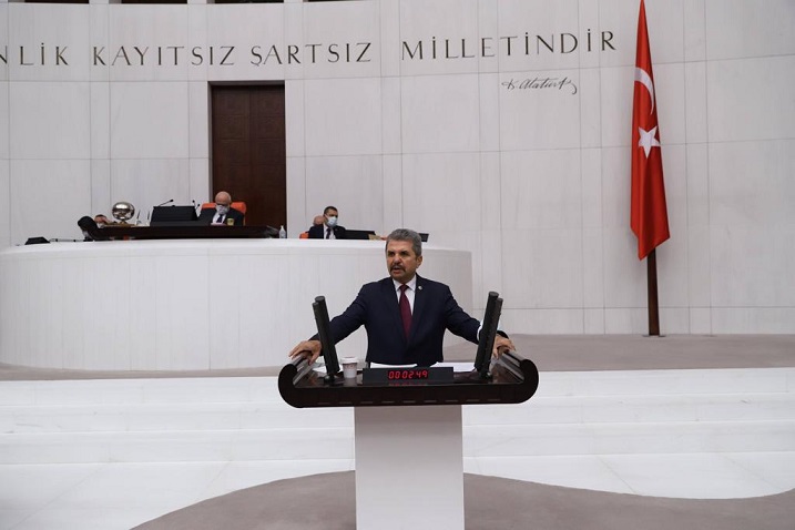Antalya Milletvekili Feridun Bahşi MEB in dağıttığı tabletleri sordu