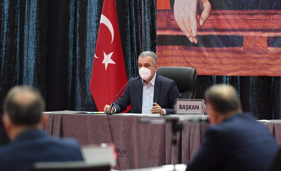 Başkan Esen: “Şehitlerimizin ismi güncel siyasetin malzemesi olmamalı”