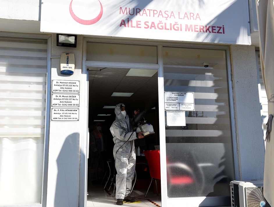 Muratpaşa’da Dezenfekte çalışmaları sürüyor