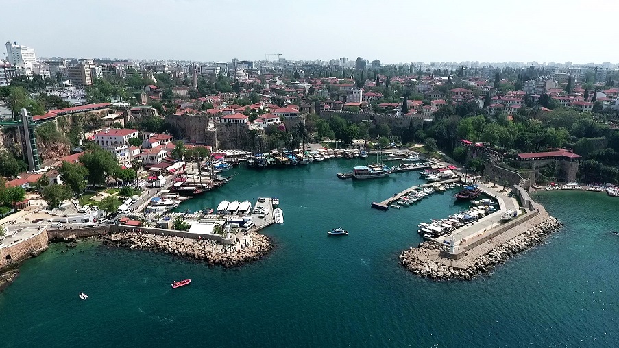 Ümit Uysal “Bir yaşam standardı oluşturuyoruz”