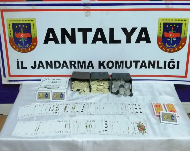 Antalya’da Jandarmadan Kumar Operasyonu oynayan 5 Kişiye para cezası