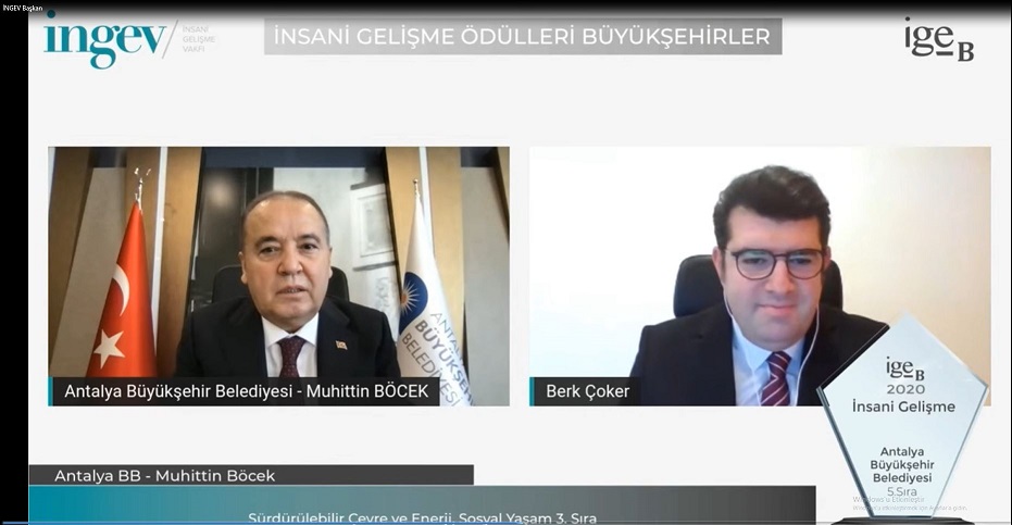 Başkan Böcek, e İNGEV’den iki ödül