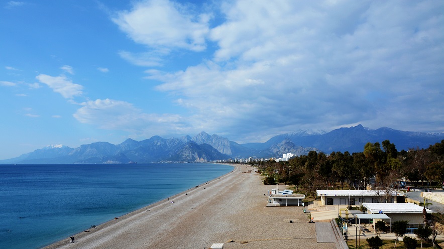 Atatürk’ün Antalya’ya gelişinin 91’inci yıldönümünün kıvancını yaşıyoruz