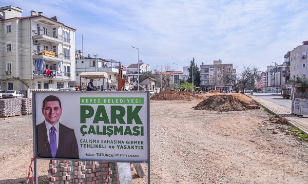 Mehmet Akif Ersoy’a çınarlı park