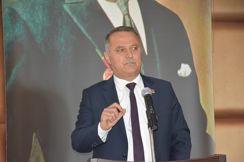 “Kota Doldu, Çiftçi Perişan, Akp’den Tık Yok!”