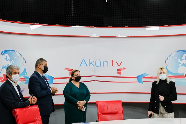 Rektör Prof. Dr. Özlenen Özkan, İletişim Fakültesini Ziyaret Etti