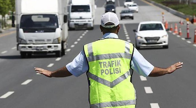 Hal Köprülü Kavşağı bakım için trafiğe kapatılacak