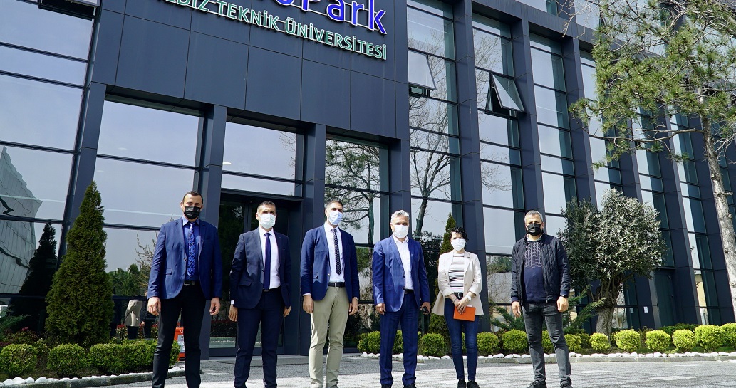 ATOM geliyor