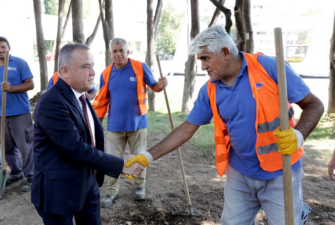 Başkan Böcek’in 1 Mayıs Emek Ve Dayanışma Günü Kutlama Mesajı