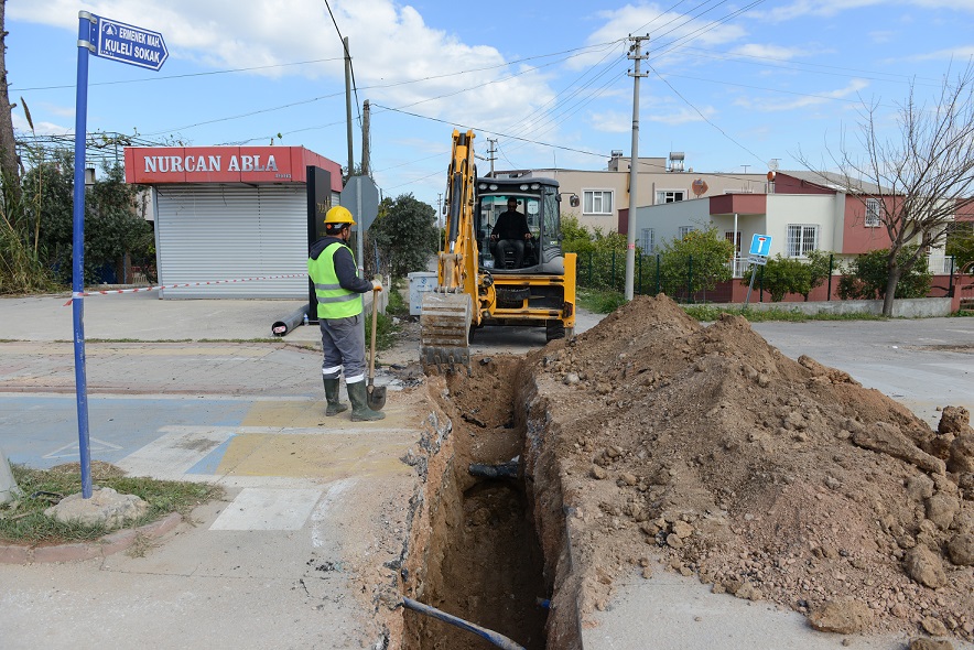 Ermenek, Güzelbağ ve Güzeloba’nın içme suyu şebeke hattı yenilendi