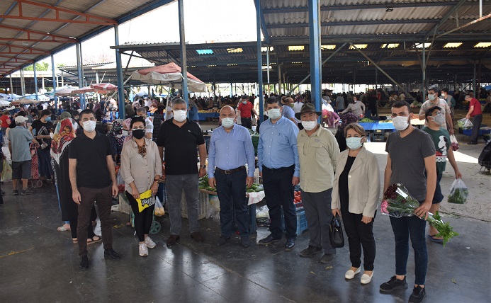 “Pazar Yerleri Haftanın Her Günü Açık Olmalı”